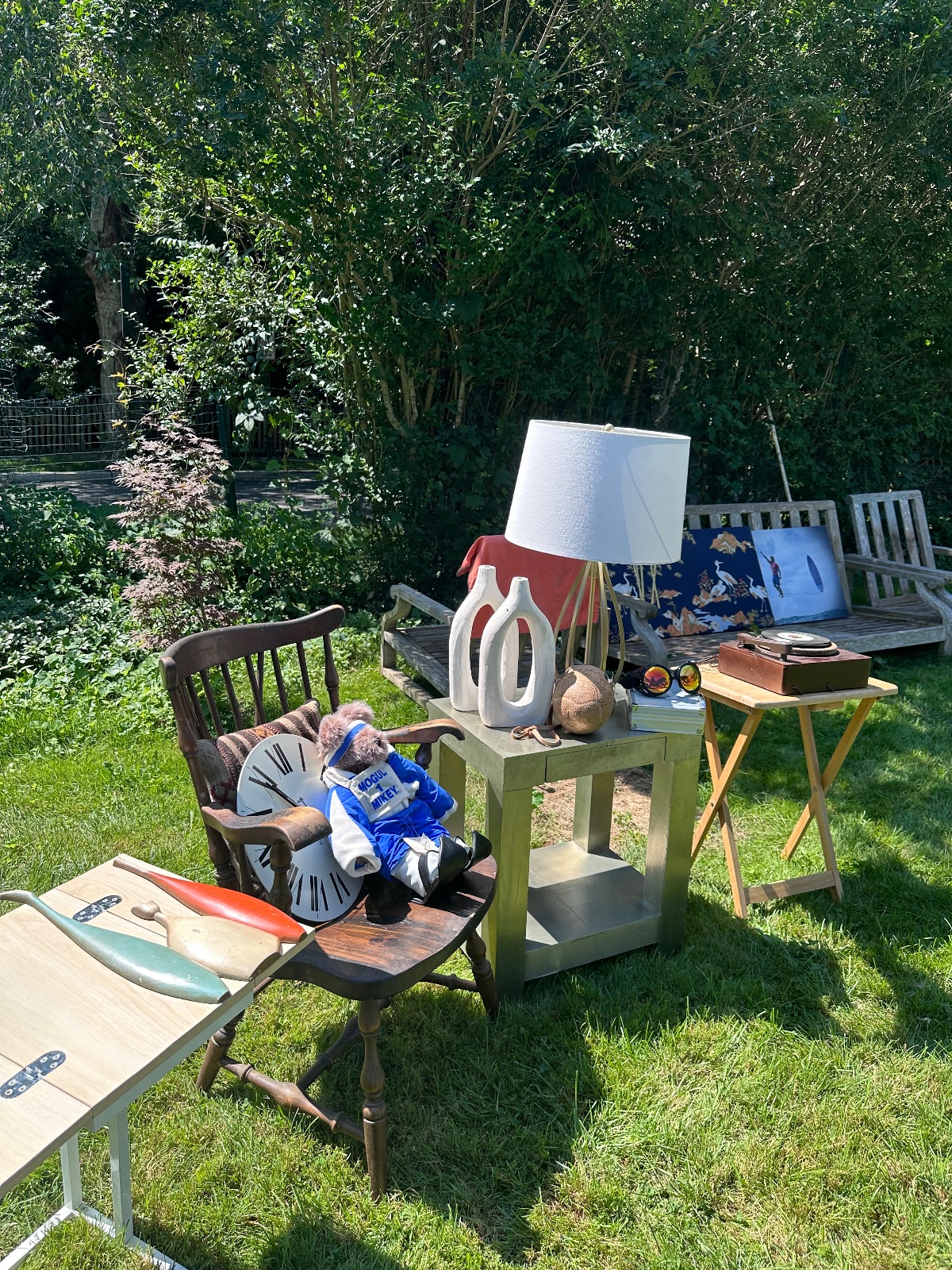 Vintage and Designer Finds in East Hampton – photo 8